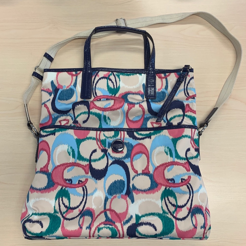 Coach Crossbody Signature Ikat Fold-over T…